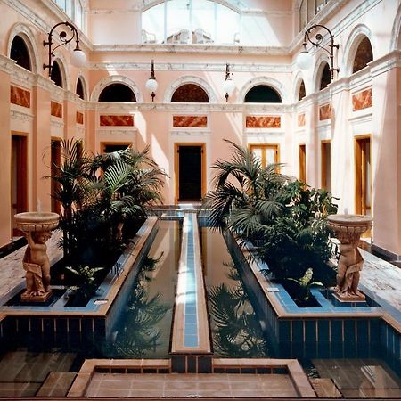 Grand Hotel Delle Terme テルミニ・イメレーゼ エクステリア 写真