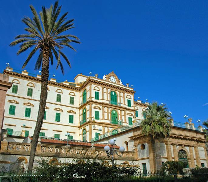 Grand Hotel Delle Terme テルミニ・イメレーゼ エクステリア 写真