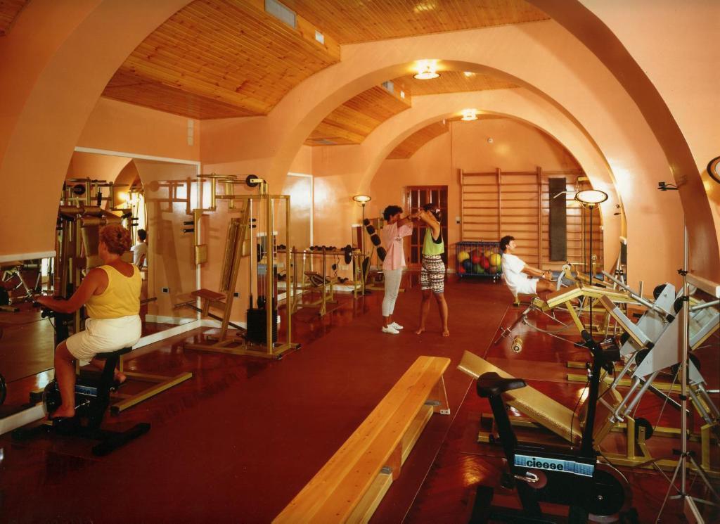 Grand Hotel Delle Terme テルミニ・イメレーゼ エクステリア 写真