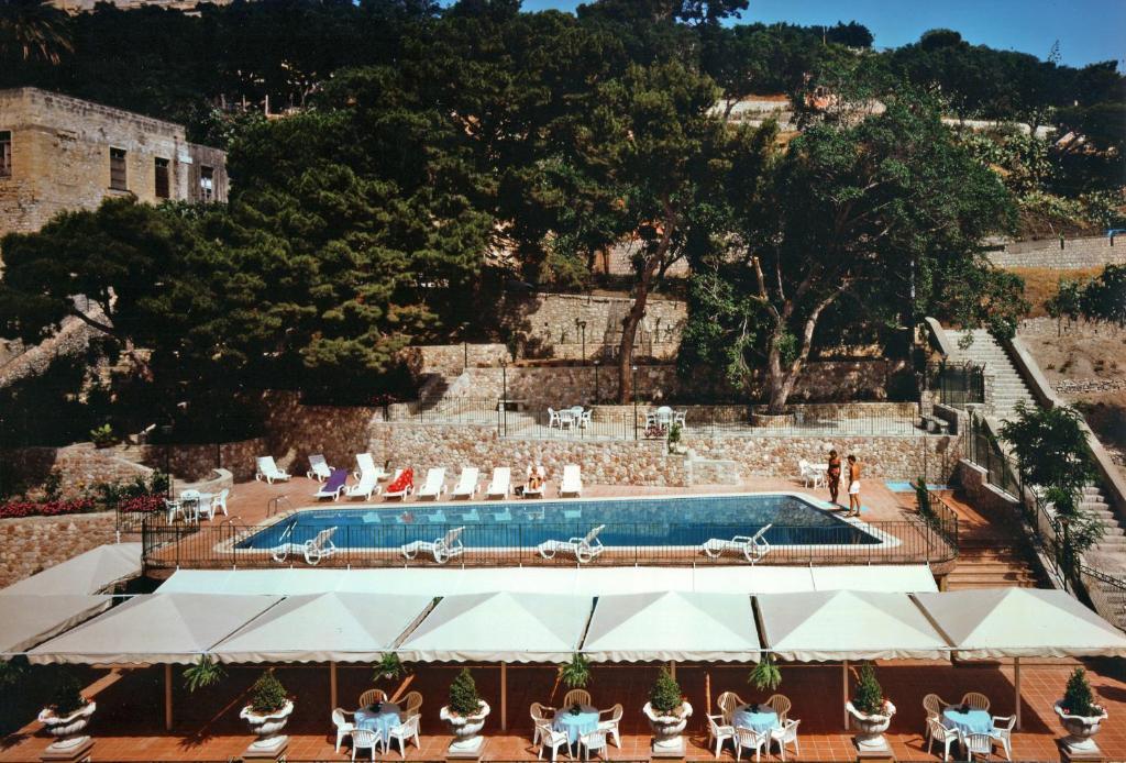 Grand Hotel Delle Terme テルミニ・イメレーゼ エクステリア 写真